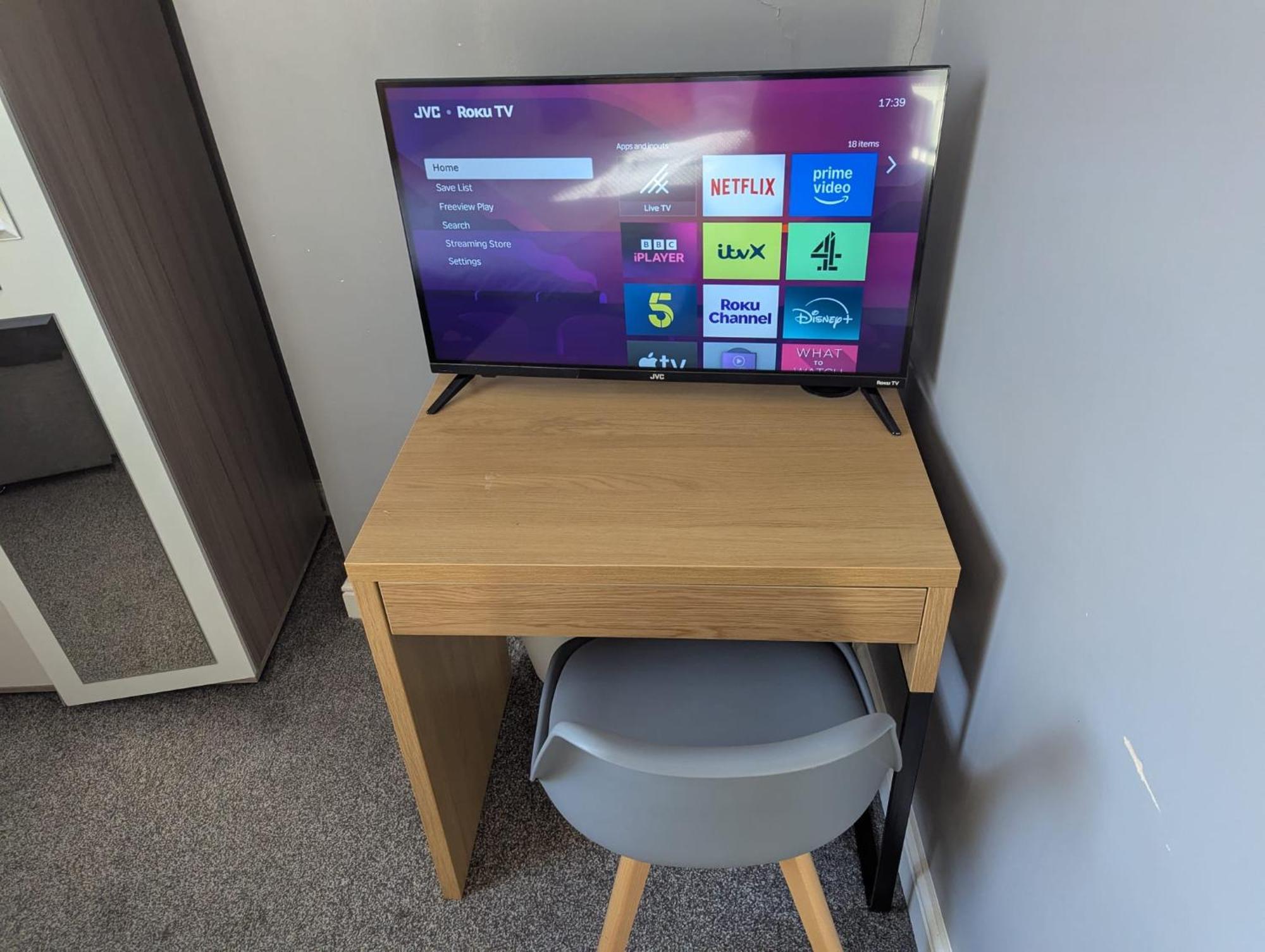 Darwin Stays - Service Accommodation In Newcastle Under Lyme City Centre Esterno foto
